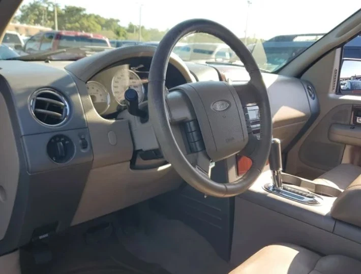 2005 Ford F-150 11th Gen - Image 5 of 13