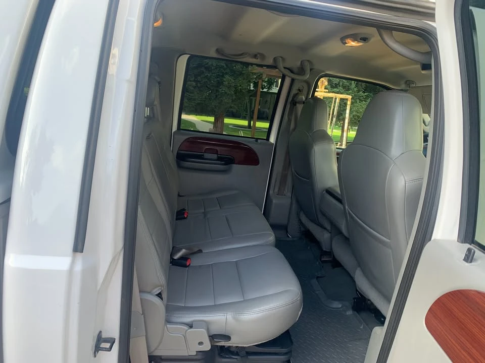 2005 Ford Super Duty 1st Gen - Image 12 of 13