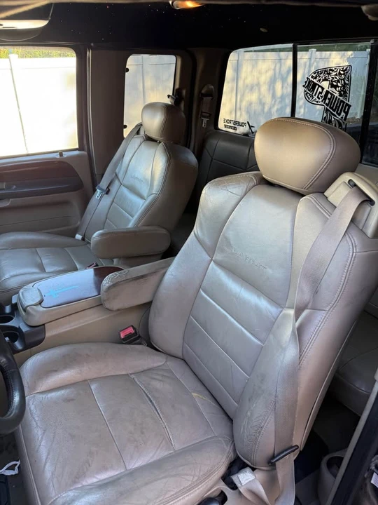 2005 Ford Super Duty 1st Gen - Image 9 of 12