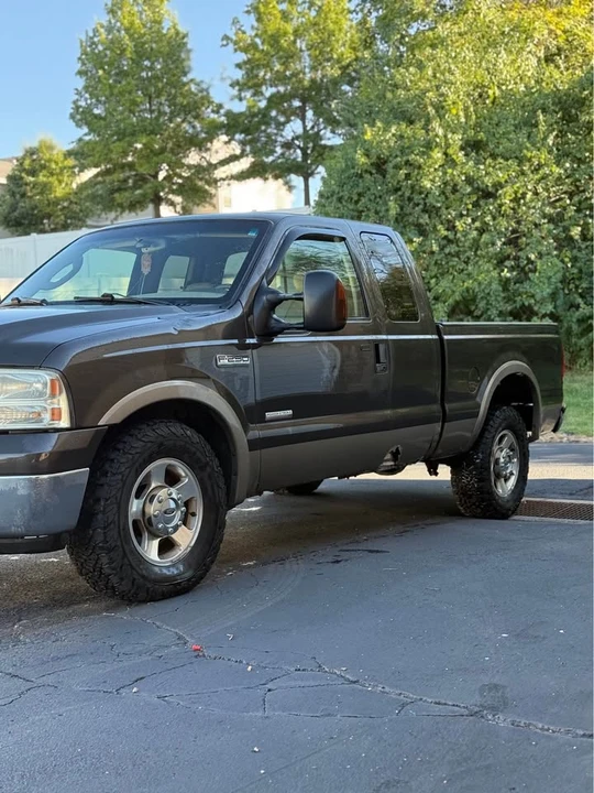 2005 Ford Super Duty 1st Gen - Image 2 of 12
