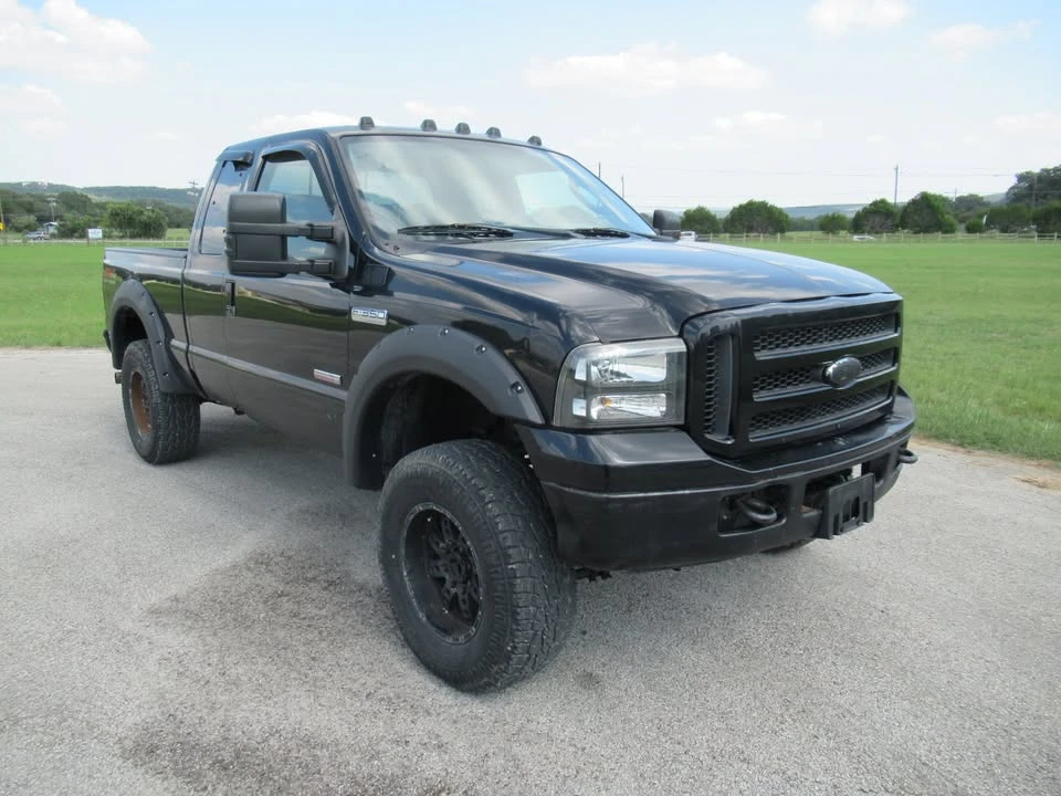 2005 Ford Super Duty 1st Gen - Image 3 of 13