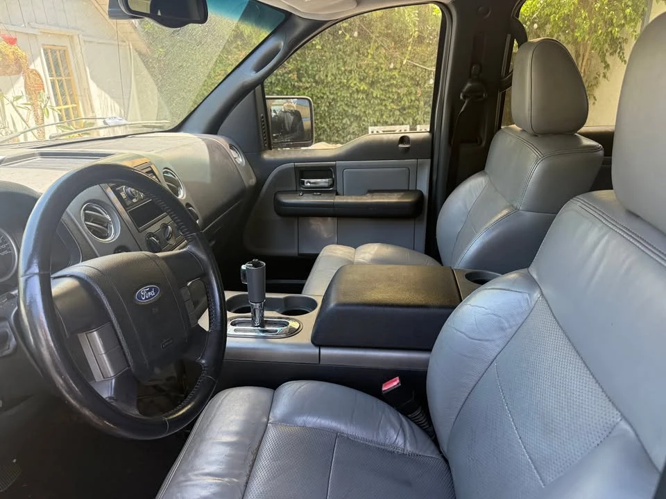 2005 Ford F-150 11th Gen - Image 2 of 3