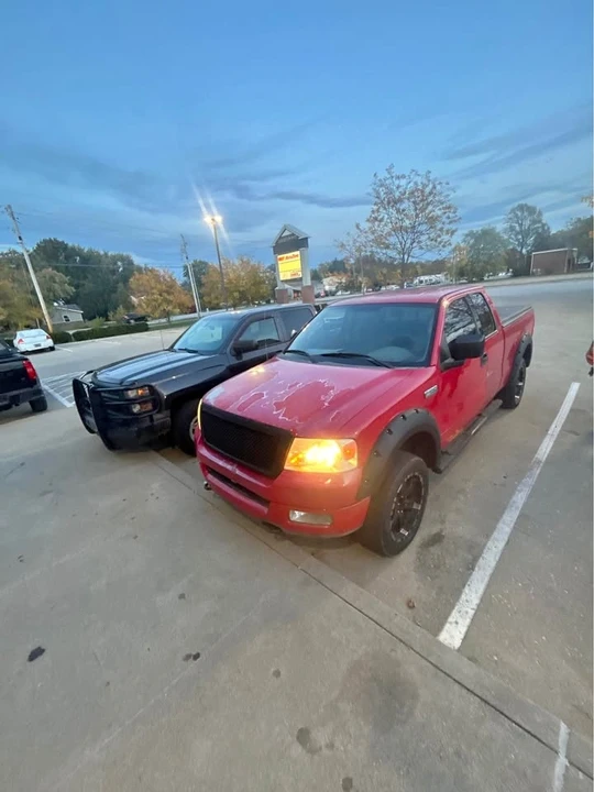 2005 Ford F-150 10th Gen - Image 1 of 5