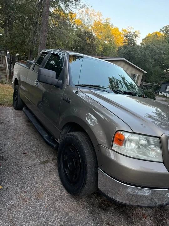 2005 Ford F-150 11th Gen - Image 2 of 17