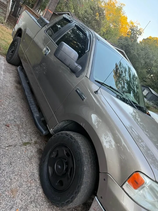2005 Ford F-150 11th Gen - Image 3 of 17