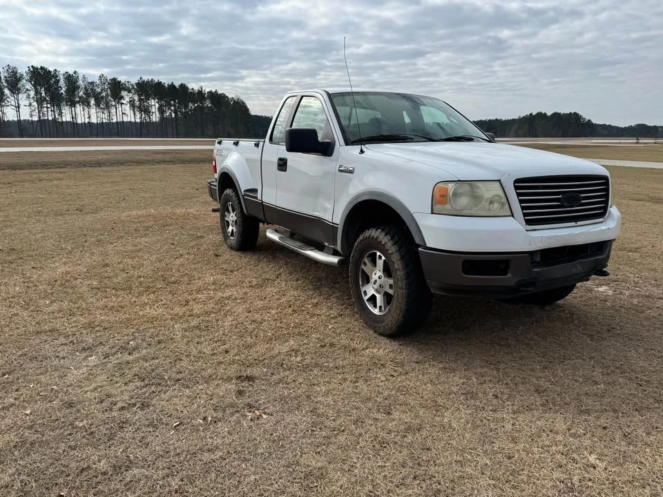 2005 Ford F-150 11th Gen - Image 2 of 7