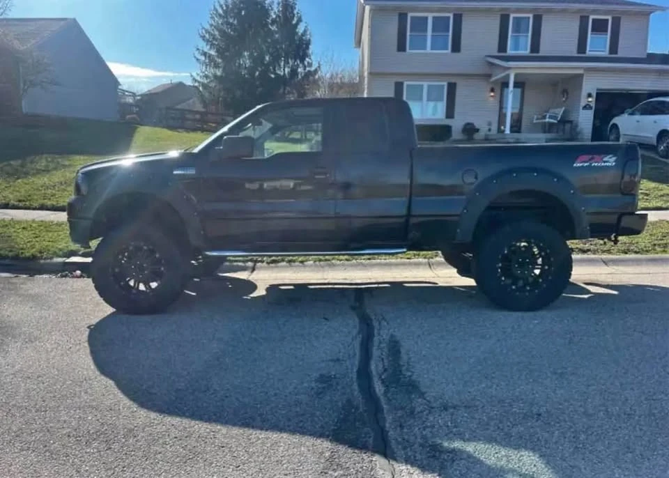 2005 Ford F-150 11th Gen - Image 2 of 9