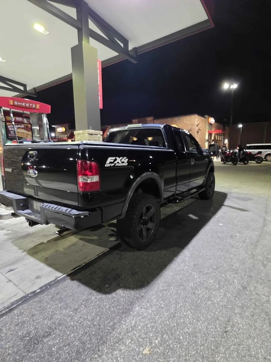 2005 Ford F-150 11th Gen - Image 3 of 9