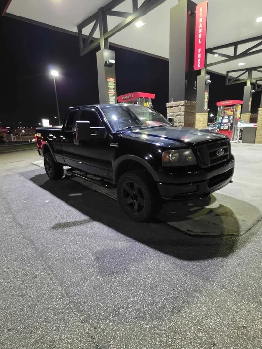 2005 Ford F-150 11th Gen - Image 2 of 9