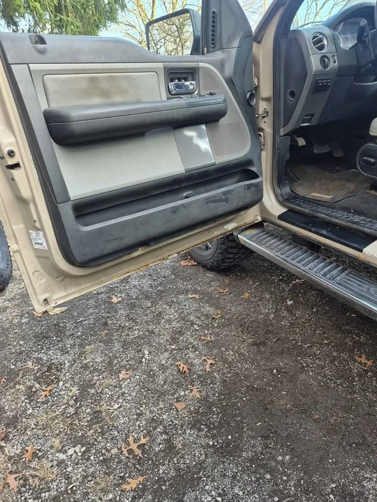 2005 Ford F-150 11th Gen - Image 9 of 9
