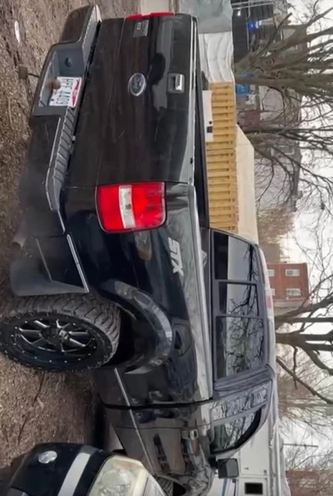 2005 Ford F-150 11th Gen - Image 3 of 4