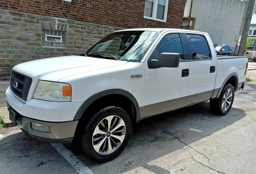 2005 Ford F-150 SuperCrew Cab