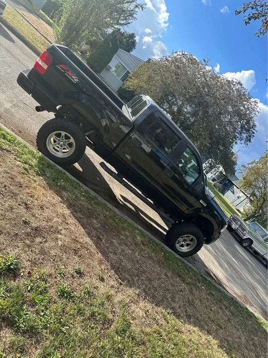 2005 Ford F-150 11th Gen - Image 2 of 9