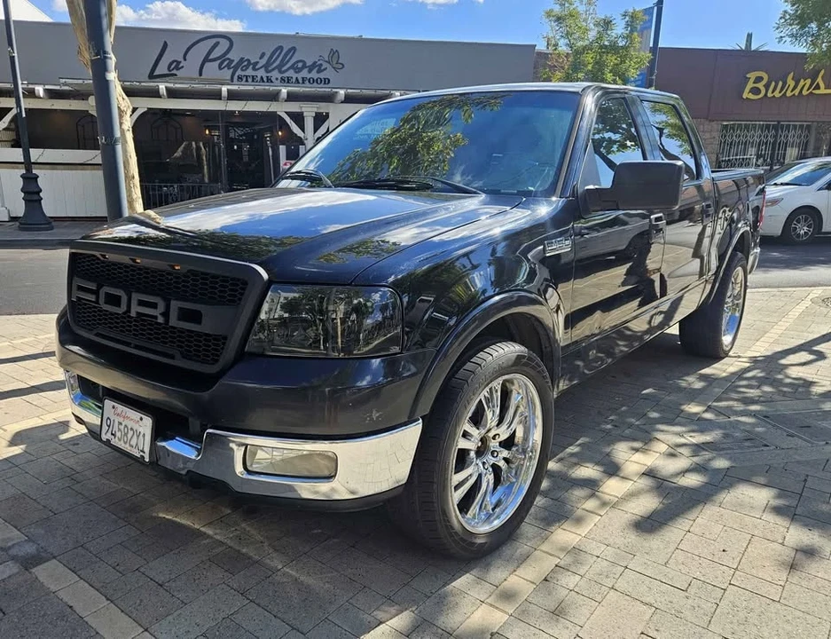 2005 Ford F-150 11th Gen - Image 3 of 4