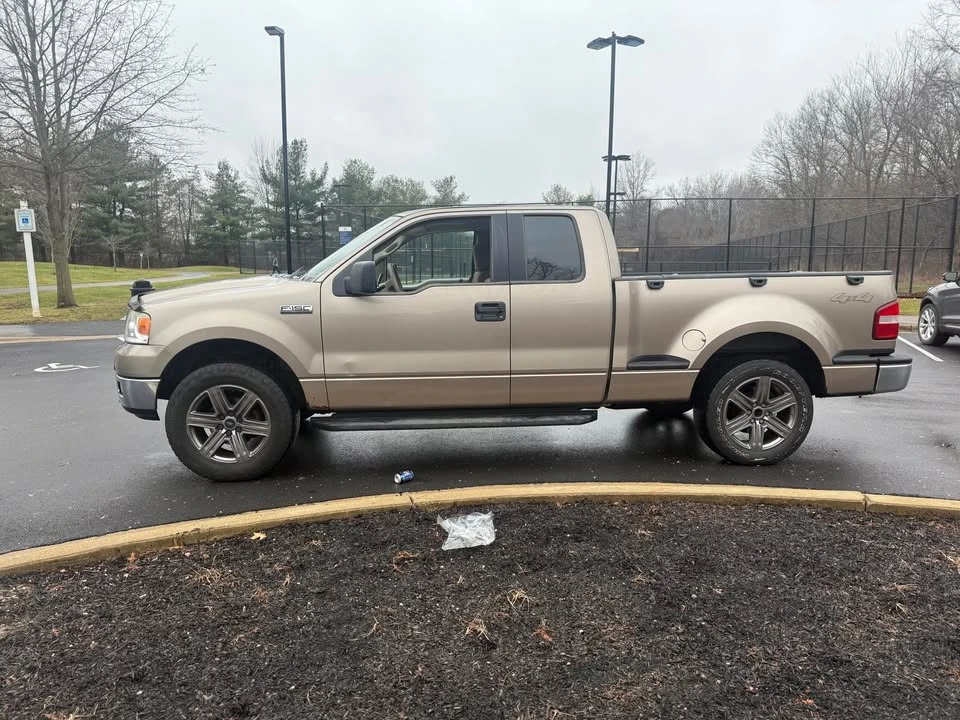 2005 Ford F-150 11th Gen - Image 2 of 19