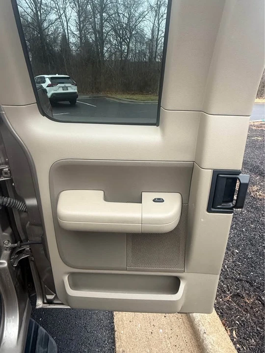 2005 Ford F-150 11th Gen - Image 18 of 19