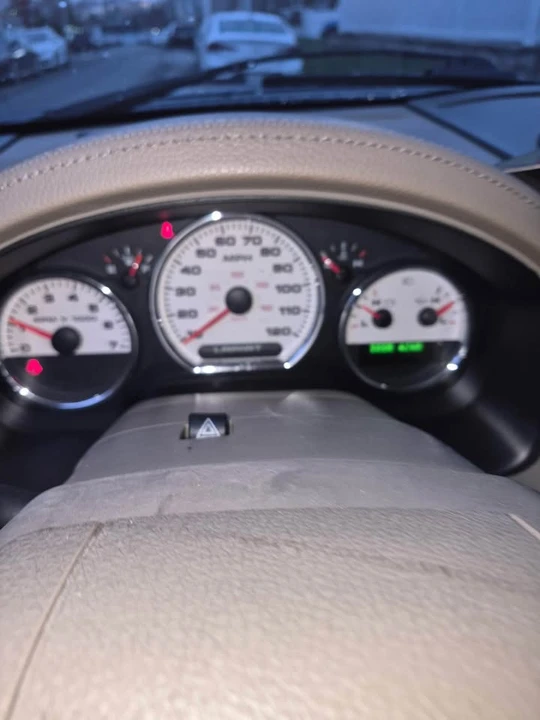 2005 Ford F-150 11th Gen - Image 14 of 18