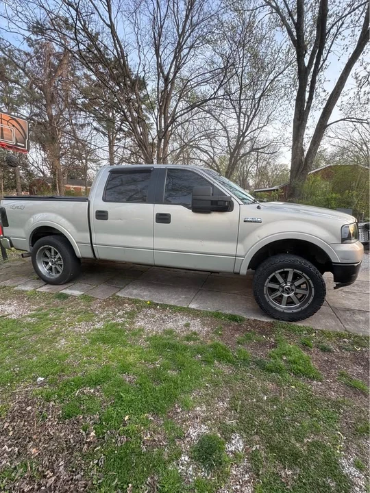 2005 Ford F-150 11th Gen - Image 2 of 6