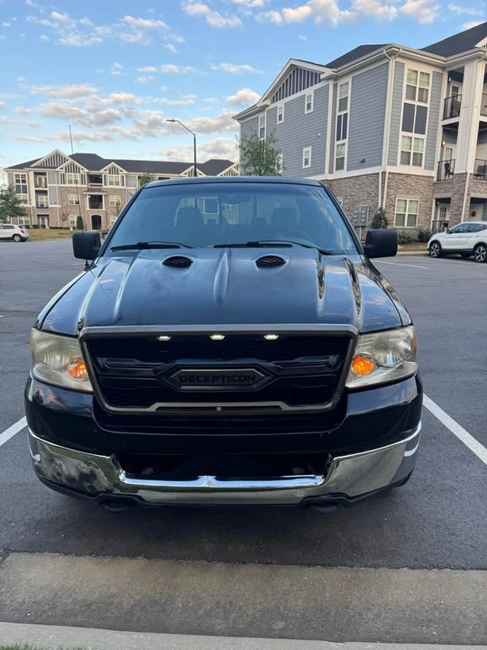 2005 Ford F-150 10th Gen - Image 2 of 9