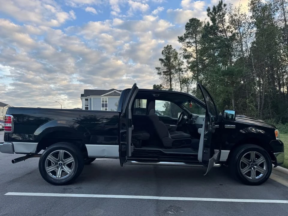 2005 Ford F-150 10th Gen - Image 4 of 9