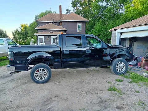 2005 Ford F-150 SuperCrew Cab Lariat Limited