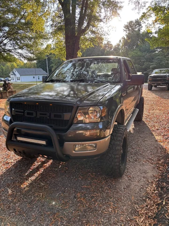 2005 Ford F-150 11th Gen - Image 2 of 9