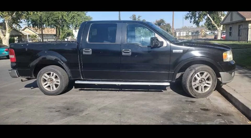 2005 Ford F-150 11th Gen - Image 2 of 2