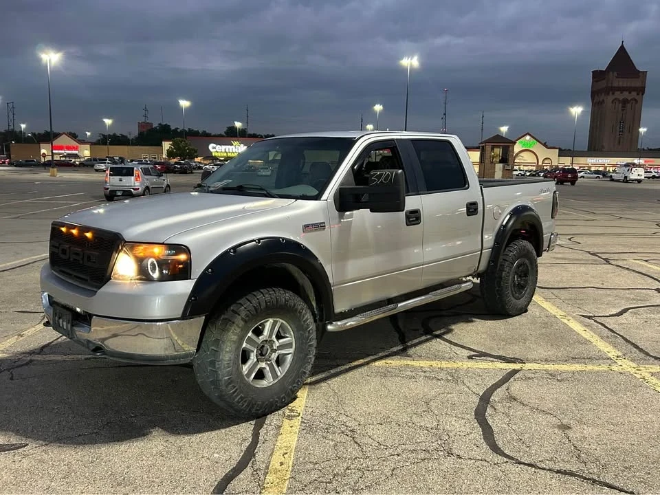 2005 Ford F-150 11th Gen - Image 2 of 12