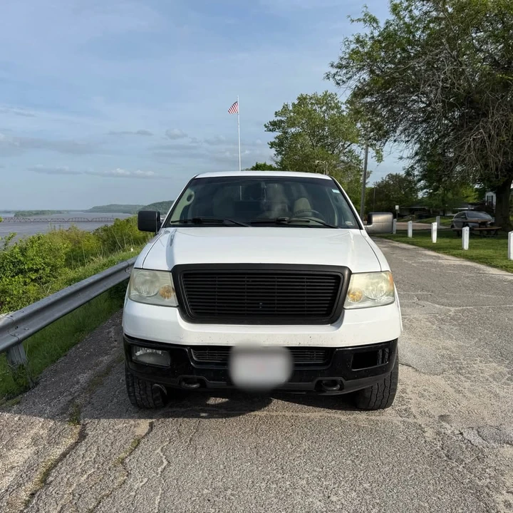2005 Ford F-150 11th Gen - Image 2 of 13