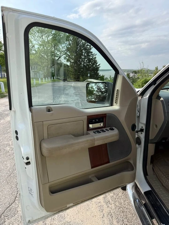 2005 Ford F-150 11th Gen - Image 10 of 13