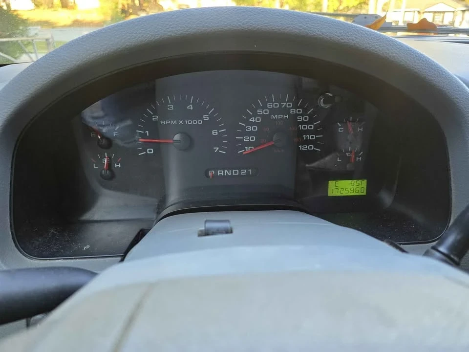 2005 Ford F-150 11th Gen - Image 10 of 11