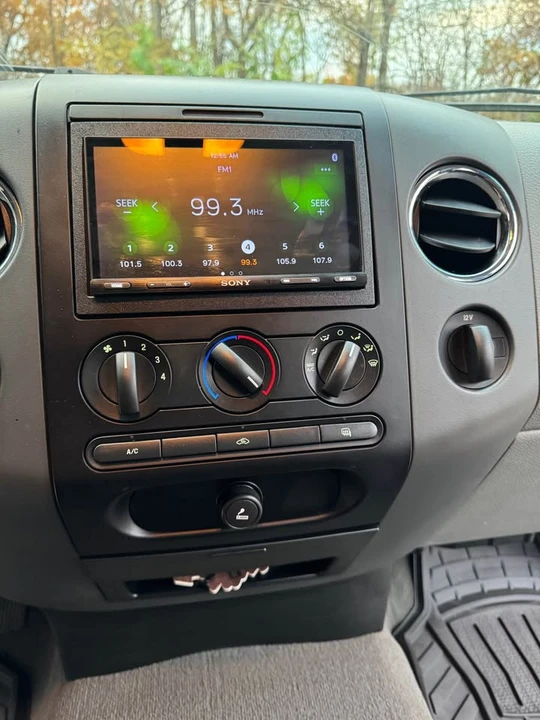 2005 Ford F-150 11th Gen - Image 9 of 19