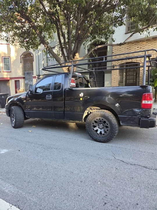 2005 Ford F-150 11th Gen - Image 9 of 11