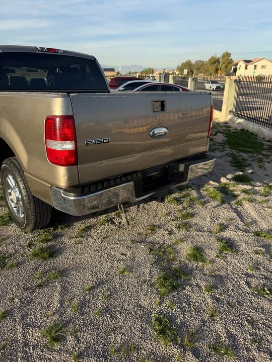 2005 Ford F-150 11th Gen - Image 3 of 15
