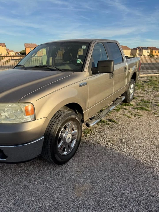 2005 Ford F-150 11th Gen - Image 2 of 15