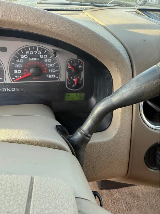 2005 Ford F-150 11th Gen - Image 11 of 15