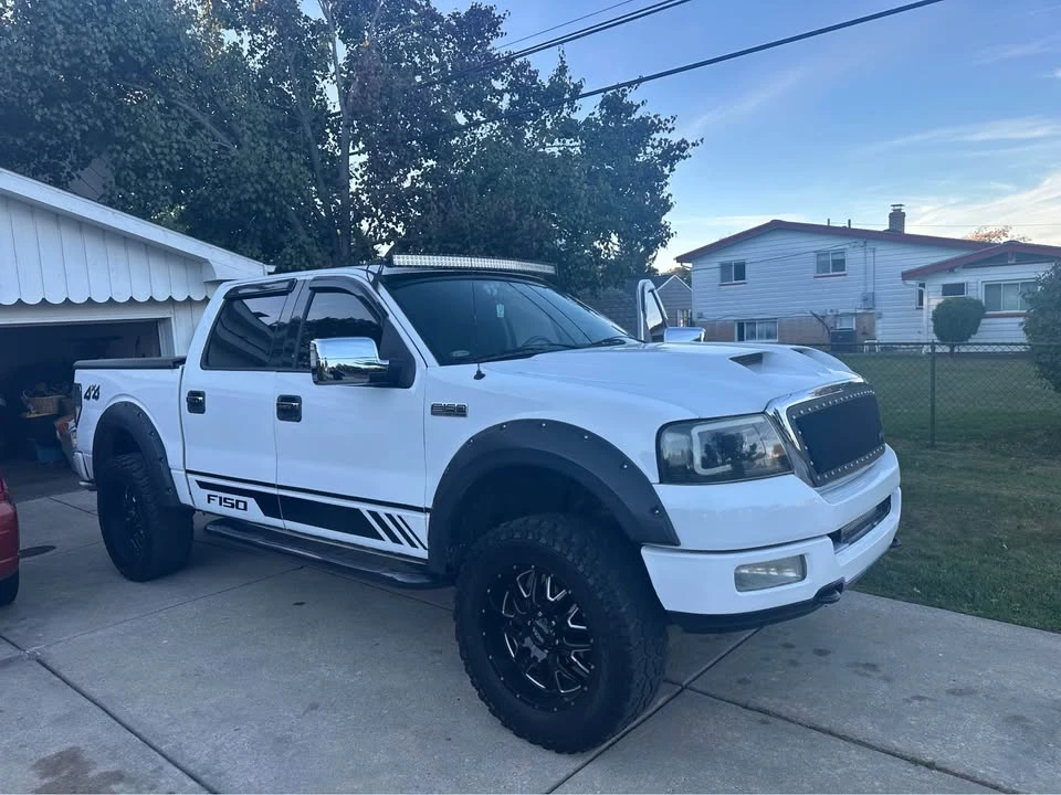 2005 Ford Super Duty 1st Gen - Image 2 of 7
