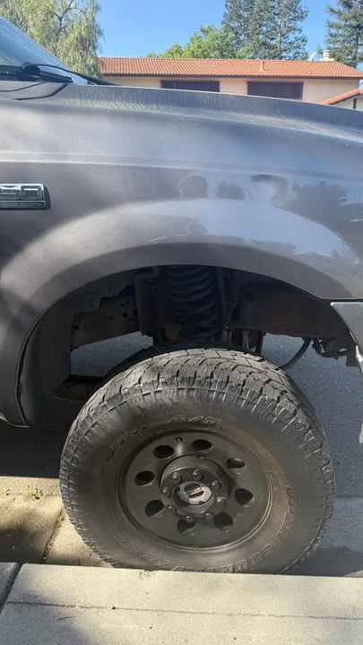 2005 Ford Super Duty 1st Gen - Image 2 of 19