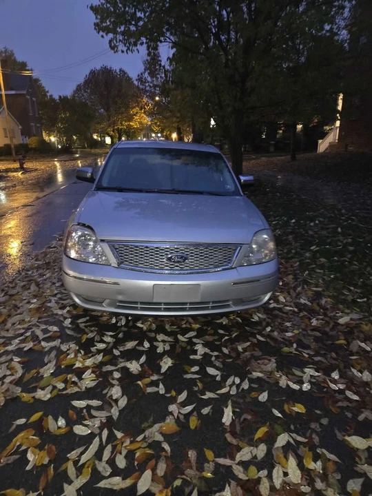 2005 Ford Five Hundred - Image 2 of 6