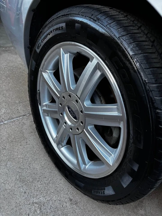 2005 Ford Five Hundred - Image 14 of 19