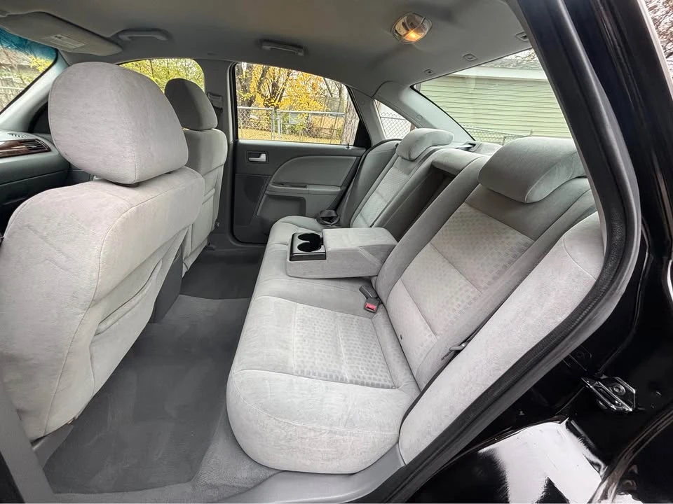 2005 Ford Five Hundred - Image 10 of 12