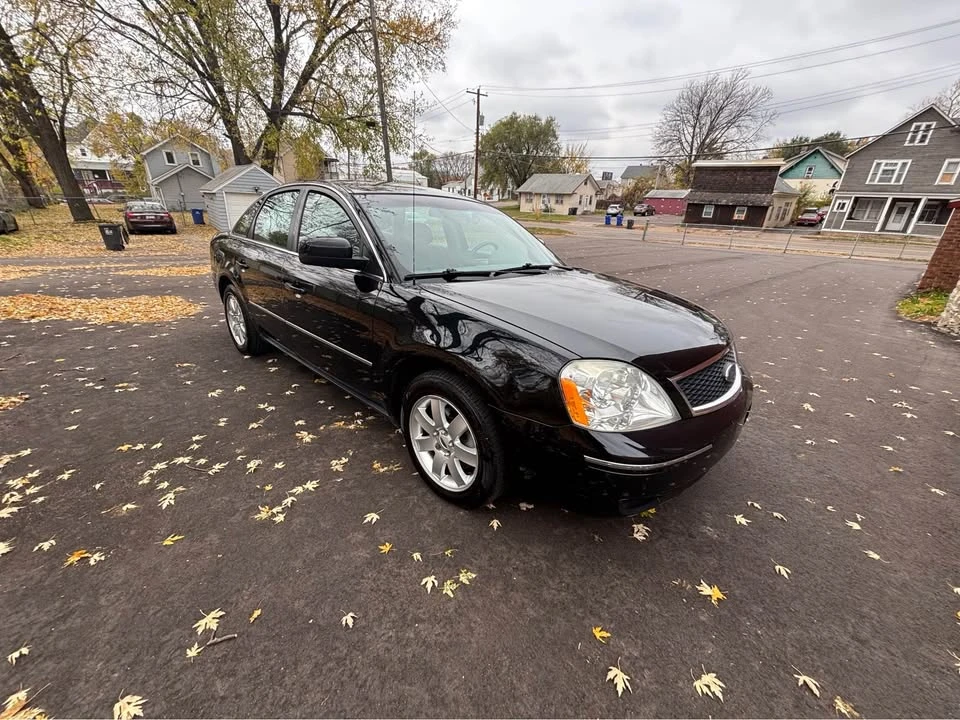 2005 Ford Five Hundred - Image 2 of 12