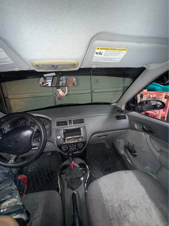 2005 Ford Focus 1st Gen - Image 7 of 15