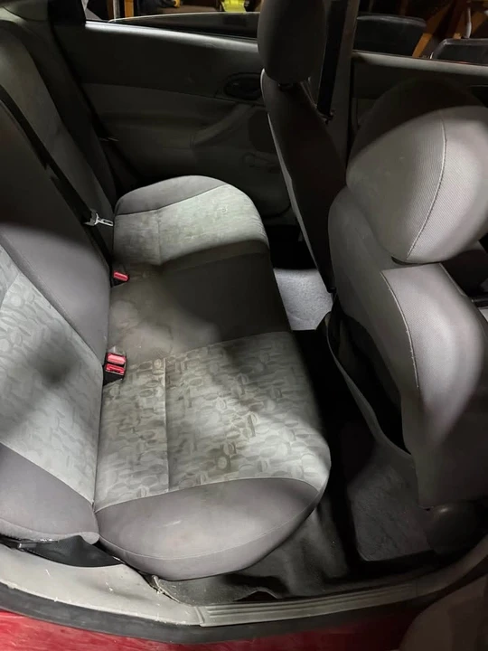 2005 Ford Focus 1st Gen - Image 14 of 15