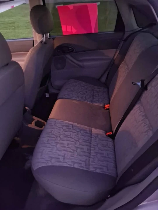 2005 Ford Focus 1st Gen - Image 7 of 7