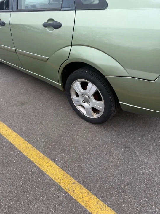 2005 Ford Focus 2nd Gen - Image 3 of 7