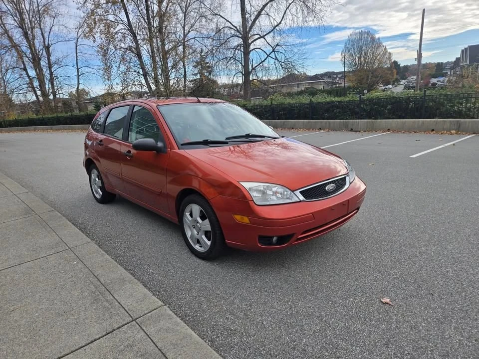 2005 Ford Focus 1st Gen - Image 2 of 16