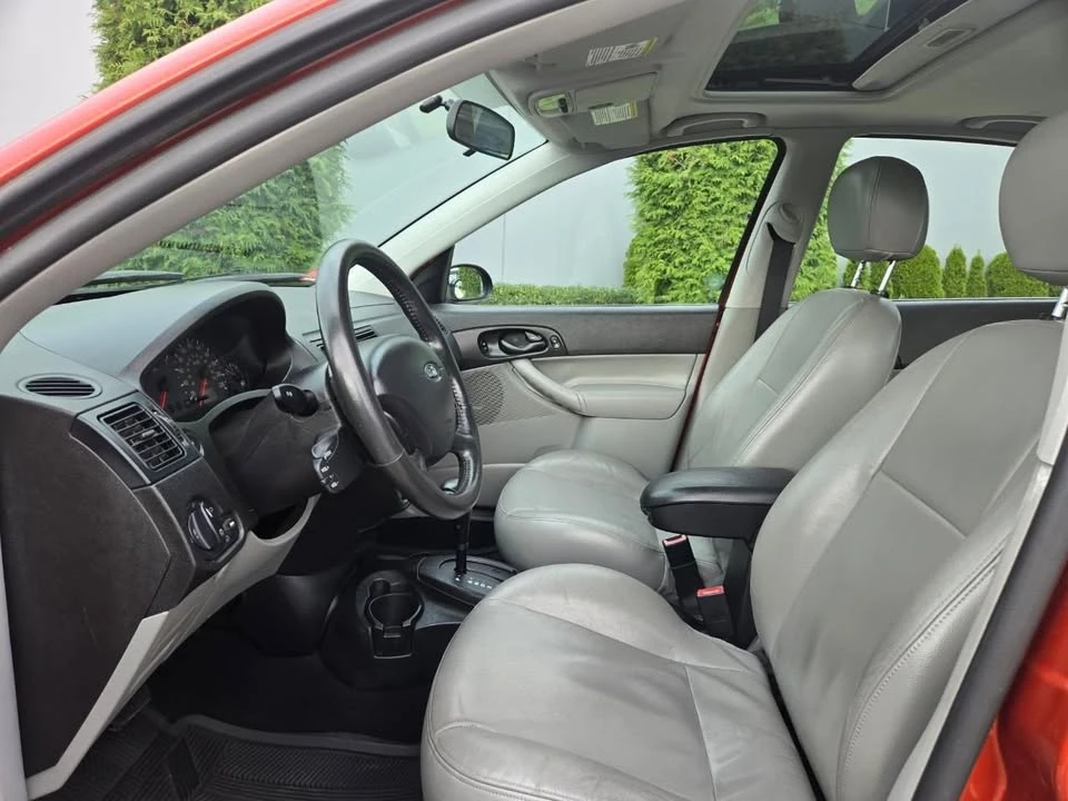 2005 Ford Focus 1st Gen - Image 10 of 16