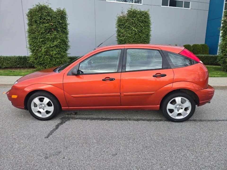 2005 Ford Focus 1st Gen - Image 8 of 16