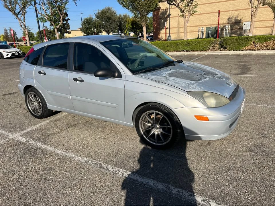 2005 Ford Focus 2nd Gen - Image 3 of 8